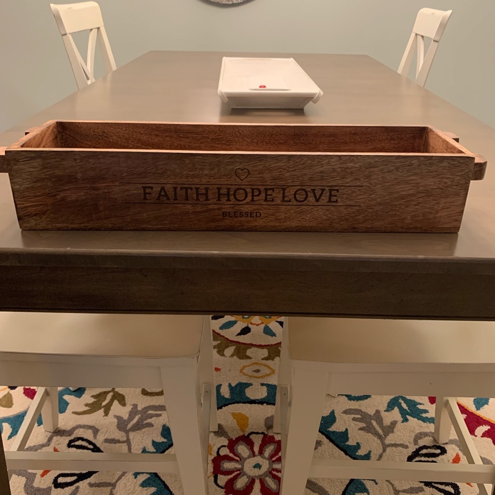 Thirty-one wooden decor